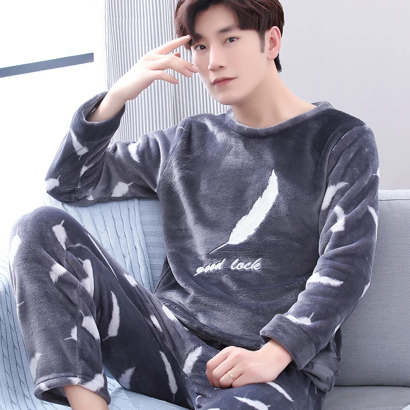 Men Lounge Set Coral Fleece Winter New Arrival Male Pajama Sets Thick Warm Casual Youngsters Sleepwear Hot Selling 01
Men Lounge Set Coral Fleece Winter New Arrival Male Pajama Sets Thick Warm Casual Youngsters Sleepwear Hot Selling 01
