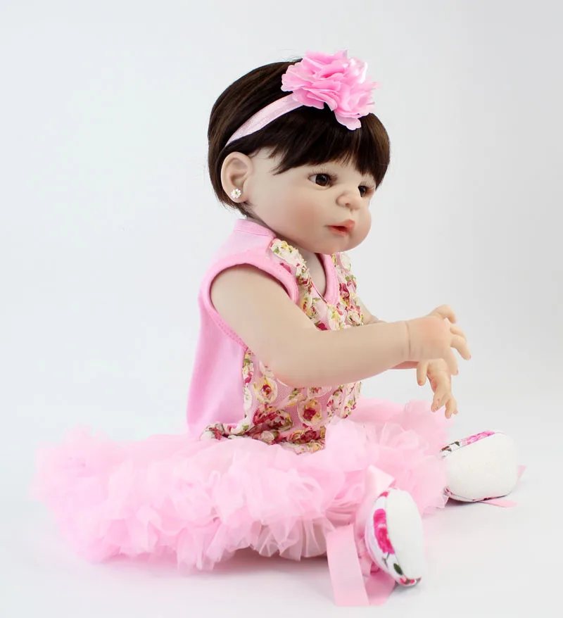 BZDOLL 22" Full Body Silicone Realistic Reborn Baby Girl Dolls Alive Bebe Boneca Waterproof Toy
BZDOLL 22" Full Body Silicone Realistic Reborn Baby Girl Dolls Alive Bebe Boneca Waterproof Toy