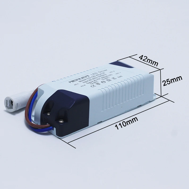 3pcs/lot 36W-40W LED panel lamp Power Supply Lighting Transformer AC85-265V Output:600mA,DC45-75V External drive
3pcs/lot 36W-40W LED panel lamp Power Supply Lighting Transformer AC85-265V Output:600mA,DC45-75V External drive