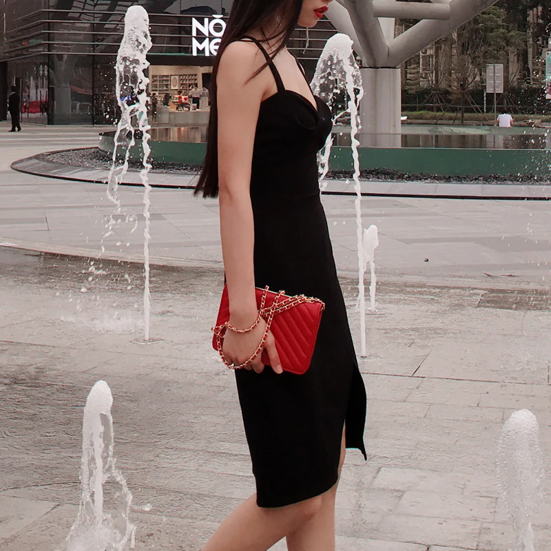 Max Spri 2019 New Sexy Crisscross Spaghetti Straps Little Black Wrap Dress Slit Party Lady Outfit
Max Spri 2019 New Sexy Crisscross Spaghetti Straps Little Black Wrap Dress Slit Party Lady Outfit