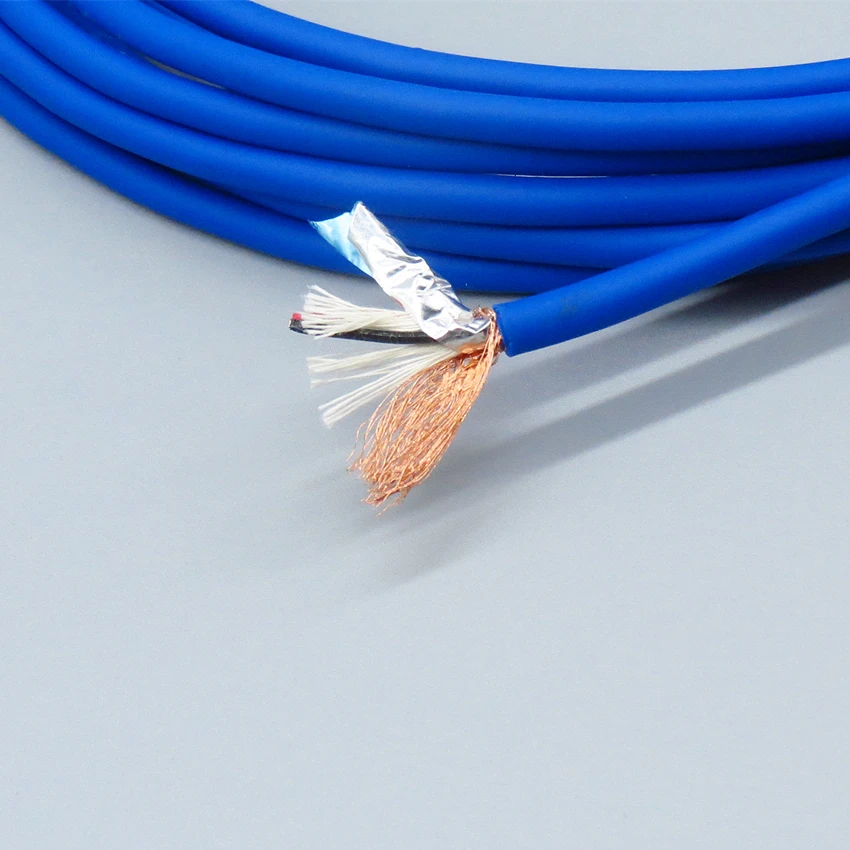 High-level audio cable 0.33 0.55 square 2-core Copper silvering hifi signal line with shielding layer
High-level audio cable 0.33 0.55 square 2-core Copper silvering hifi signal line with shielding layer