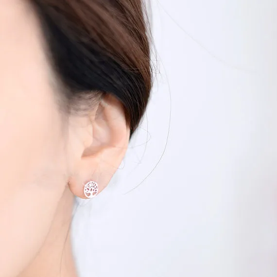 Fashion the tree stud earrings, hollow out drawing plane trees stud earrings
Fashion the tree stud earrings, hollow out drawing plane trees stud earrings