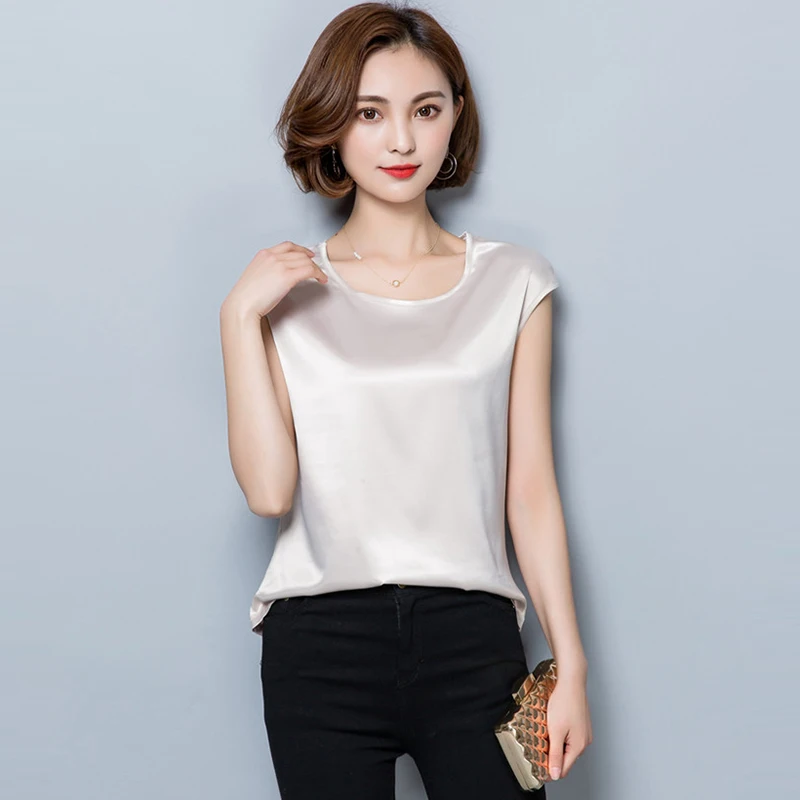 Women Silk Sleeveless T-Shirts 2018 Summer O-neck Concise Tees Loose Casual Tank T-Shirts Female Silk Sleeveless Tops RE0561
Women Silk Sleeveless T-Shirts 2018 Summer O-neck Concise Tees Loose Casual Tank T-Shirts Female Silk Sleeveless Tops RE0561