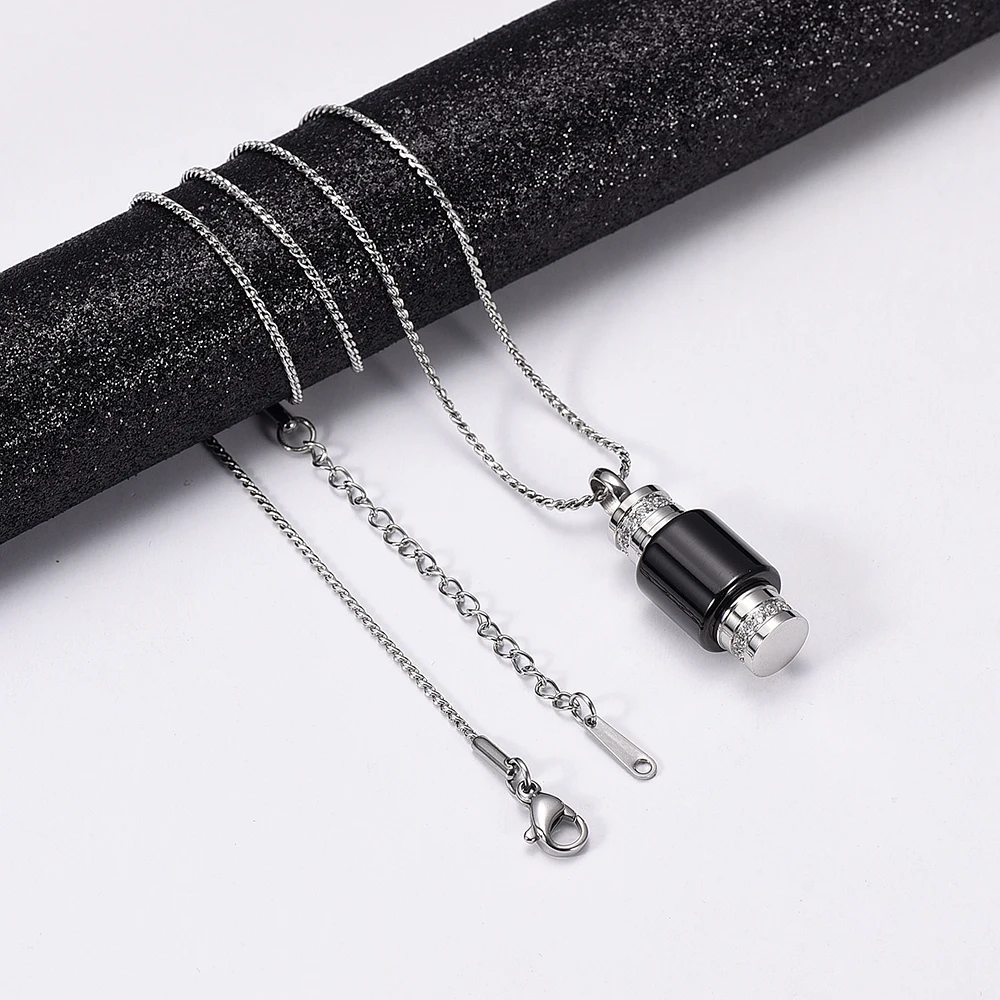 Cylinder Bottle Cremation Jewelry with Black Collar Stainless Steel Inlay Clear Zircon Memorial Urn Necklace for Ashes Keepsake
Cylinder Bottle Cremation Jewelry with Black Collar Stainless Steel Inlay Clear Zircon Memorial Urn Necklace for Ashes Keepsake