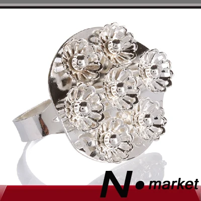 12 pieces/lot Many Flowers Metal Napkin Rings For Wedding Silver Napkin Holders For Table Ornaments
12 pieces/lot Many Flowers Metal Napkin Rings For Wedding Silver Napkin Holders For Table Ornaments