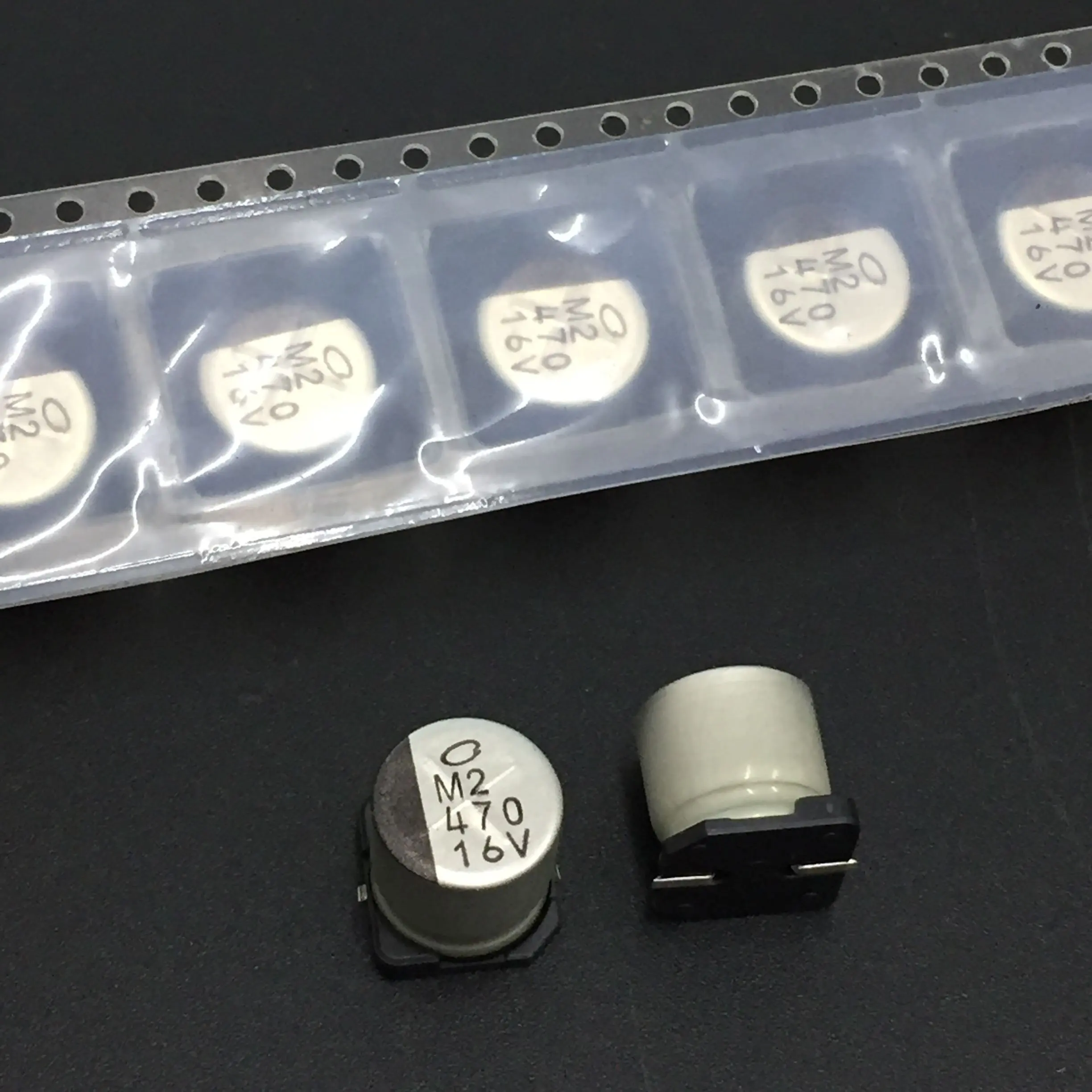 10 шт. 470мкФ 16В NICHICON UR series 10х10мм 16V470uF чип Типа SMD алюминиевый электролитический