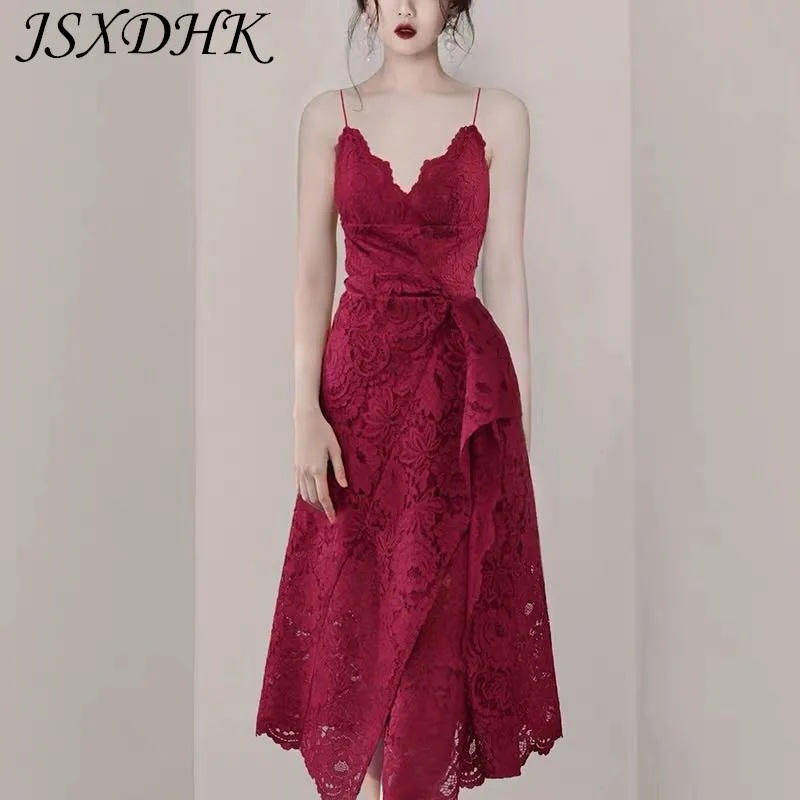 JSXDHK Women Spaghetti Strap Lace Party Dress 2021 Summer Designer Wine Red Ruffles Hollow Out Long dress Sexy Slim V Neck Dress
JSXDHK Women Spaghetti Strap Lace Party Dress 2021 Summer Designer Wine Red Ruffles Hollow Out Long dress Sexy Slim V Neck Dress