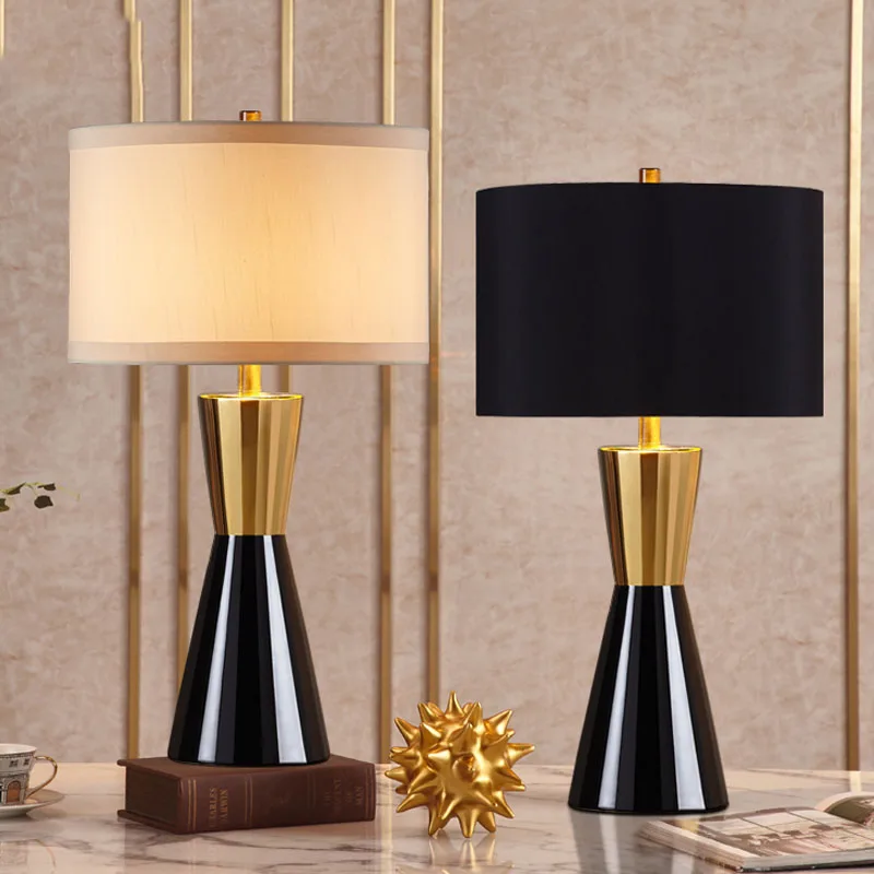 Moder LED Table Lamp Gold And Black Thin Waist Design Ceramic Hotel Bedside Lighting Home Decor Reading Lamps 3 Height options
Moder LED Table Lamp Gold And Black Thin Waist Design Ceramic Hotel Bedside Lighting Home Decor Reading Lamps 3 Height options