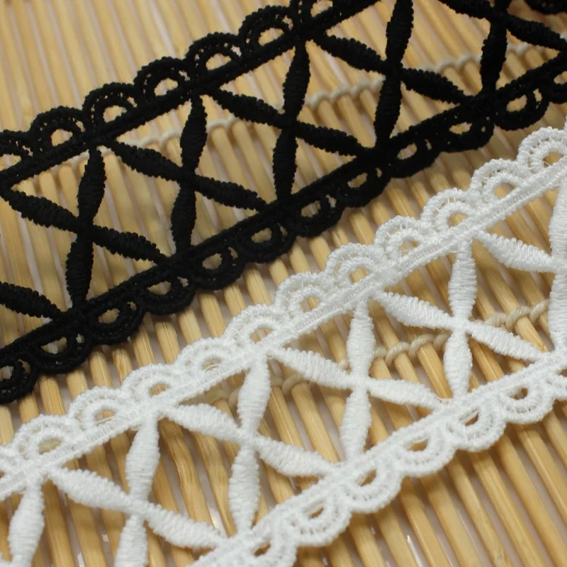 15yards Black White cotton lace DIY garment water soluble lace cotton lace accessories 3.3cm width
15yards Black White cotton lace DIY garment water soluble lace cotton lace accessories 3.3cm width