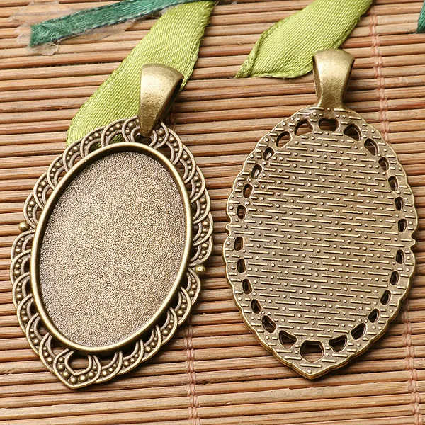 4pcs antiqued bronze color cabochon settings (INNER SIZE:20x30mm) Jewelry findings
4pcs antiqued bronze color cabochon settings (INNER SIZE:20x30mm) Jewelry findings