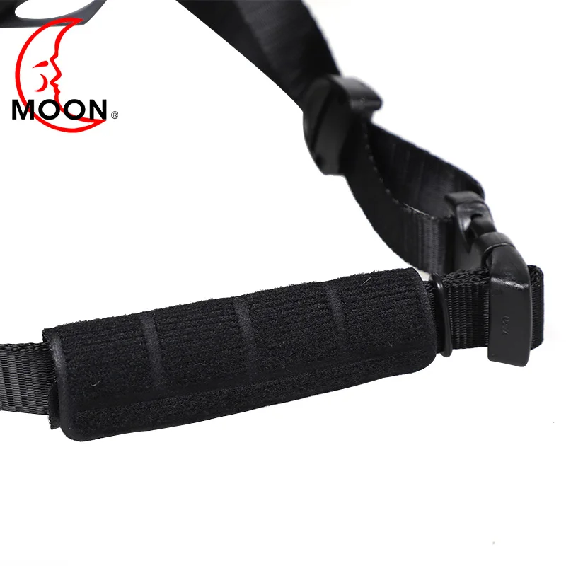 MOON Cycling Helmet Integrated Mountain Bike Helmet Riding Protective Equipment For Outdoor Sports Cycling Bicycle Helmet
MOON Cycling Helmet Integrated Mountain Bike Helmet Riding Protective Equipment For Outdoor Sports Cycling Bicycle Helmet