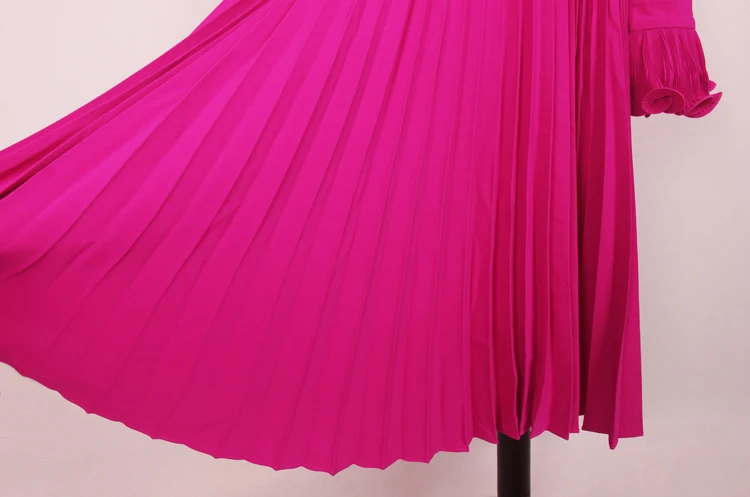 High quality 2019 autumn and winter new fashion solid color texture fabric pleated ruffled decorative lace Slim women's dress
High quality 2019 autumn and winter new fashion solid color texture fabric pleated ruffled decorative lace Slim women's dress