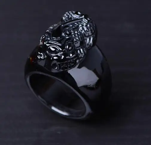 20mmx23mm Beautiful Natural Black Obsidian Carved PiXiu Lucky Thumb Ring Fashion Man's Rings Jewelry 20 23mm inner diameter
20mmx23mm Beautiful Natural Black Obsidian Carved PiXiu Lucky Thumb Ring Fashion Man's Rings Jewelry 20 23mm inner diameter