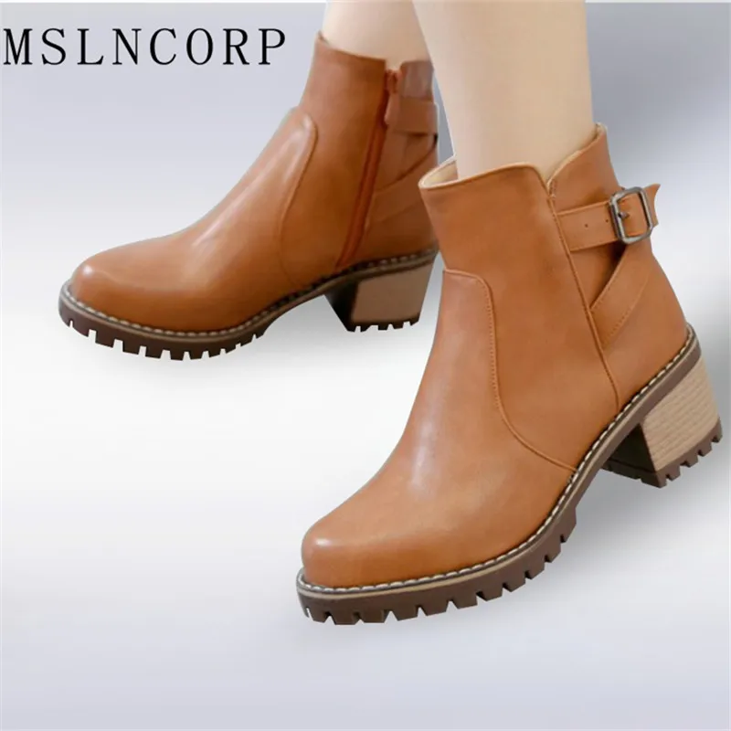 Size 34-43 New Spring autumn winter Zipper women boots round toe platorm shoes fashion Square High Heel soft leather ankle boots
Size 34-43 New Spring autumn winter Zipper women boots round toe platorm shoes fashion Square High Heel soft leather ankle boots