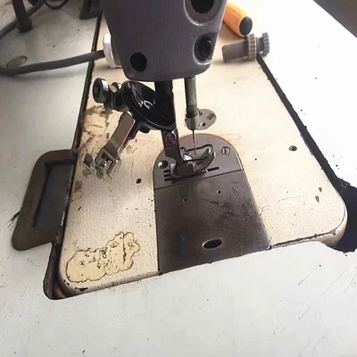 INDUSTRIAL SEWING MACHINE PARTS CONVERSION FRAME ROTATING PRESSER FOOT ROTATE SHANK FOR PRESSER FOOT
INDUSTRIAL SEWING MACHINE PARTS CONVERSION FRAME ROTATING PRESSER FOOT ROTATE SHANK FOR PRESSER FOOT