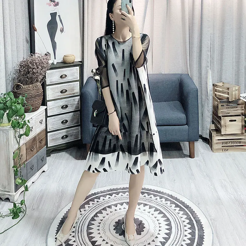 Quality Craft Type Miyake Fold Loose Medium-length Dress A-line Dresses Women's Wear Pleats Dress
Quality Craft Type Miyake Fold Loose Medium-length Dress A-line Dresses Women's Wear Pleats Dress