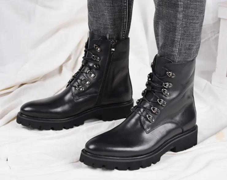 Men Pointed Toes High Top Genuine Leather Lace Up England Style Low Heel High Quality Ankle Boots Men Classical Simple Boots
Men Pointed Toes High Top Genuine Leather Lace Up England Style Low Heel High Quality Ankle Boots Men Classical Simple Boots