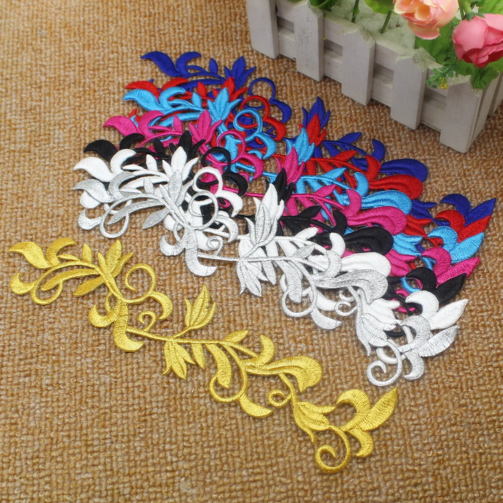 Gold Cosplay Costumes Appliques 10 Pieces Golden Embroidery Patches Iron On Gold 25cm*6cm
Gold Cosplay Costumes Appliques 10 Pieces Golden Embroidery Patches Iron On Gold 25cm*6cm