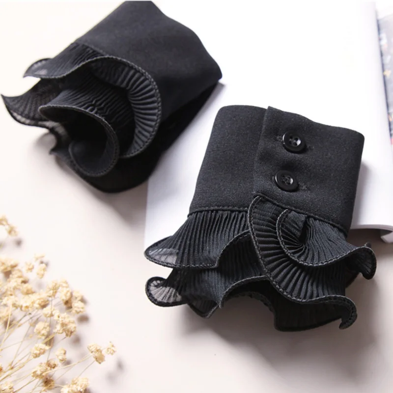 Decorated Cuff Fake sleeves autumn and winter wild sweater decorative sleeves flounces buttoned wrist sleeves lace pleated wrist
Decorated Cuff Fake sleeves autumn and winter wild sweater decorative sleeves flounces buttoned wrist sleeves lace pleated wrist