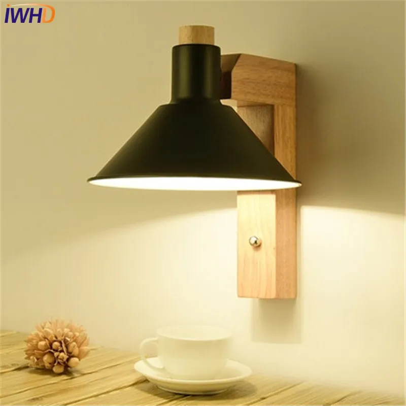 Simple Creative Adjustment Modern Wall Sconce Wood Iron LED Wall Light Fixtures Bedside Wall Lamp Decoration Indoor Lighting
Simple Creative Adjustment Modern Wall Sconce Wood Iron LED Wall Light Fixtures Bedside Wall Lamp Decoration Indoor Lighting