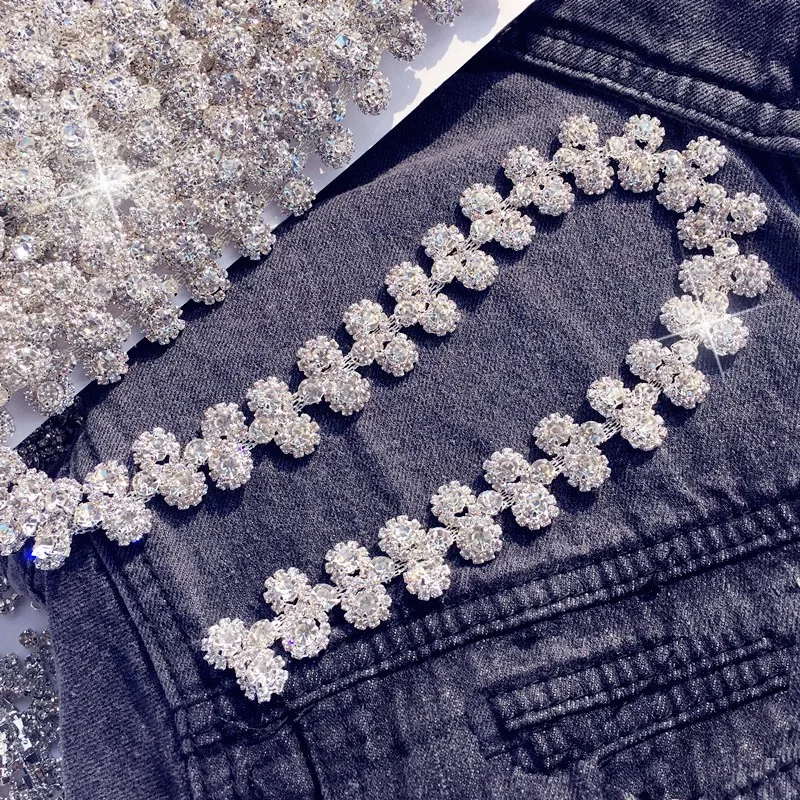 Intensive flower crystal rhinestone tassels dress accessories Beaded Lace Trim fabric applique patches sew on trim for clothes
Intensive flower crystal rhinestone tassels dress accessories Beaded Lace Trim fabric applique patches sew on trim for clothes