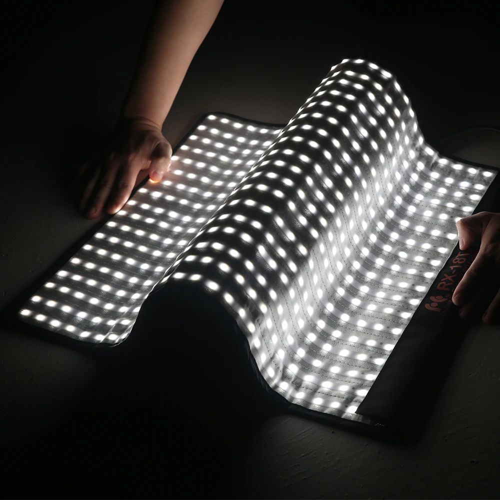 Falcon Eyes RX-18T 62W 504pcs LEDs CRI93 Rollable LED Video Light Cloth Lamp with Controller + Softbox + Light stand
Falcon Eyes RX-18T 62W 504pcs LEDs CRI93 Rollable LED Video Light Cloth Lamp with Controller + Softbox + Light stand