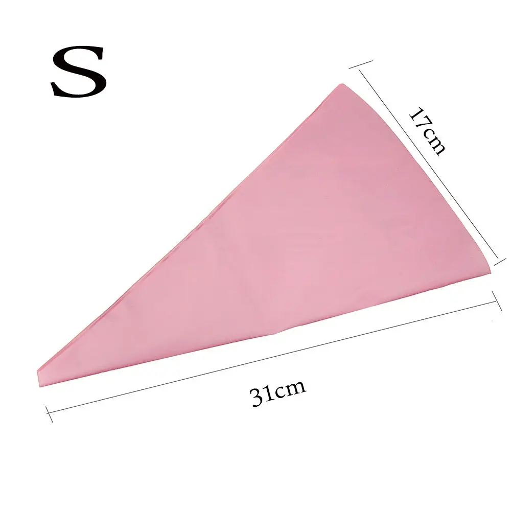 8 PCS/set Silicone Kitchen Accessories Icing Piping Cream Pink Pastry Bag + 6 Stainless Steel Nozzle DIY Cake Decorating Tips
8 PCS/set Silicone Kitchen Accessories Icing Piping Cream Pink Pastry Bag + 6 Stainless Steel Nozzle DIY Cake Decorating Tips