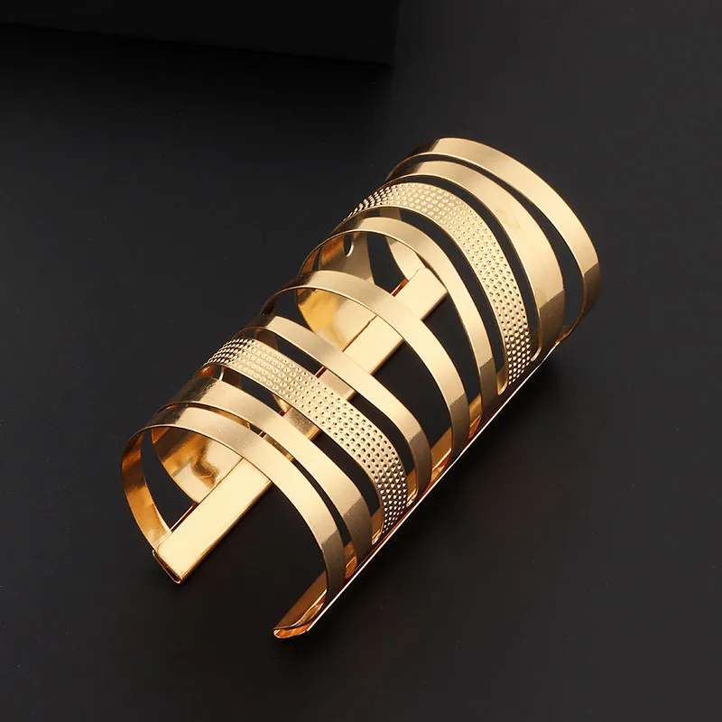 Hollow Wide Cuff Bracelets Bangles For Women Men New Alloy Open Big Male Female Bangle Fashion Jewelry accesorios mujer
Hollow Wide Cuff Bracelets Bangles For Women Men New Alloy Open Big Male Female Bangle Fashion Jewelry accesorios mujer