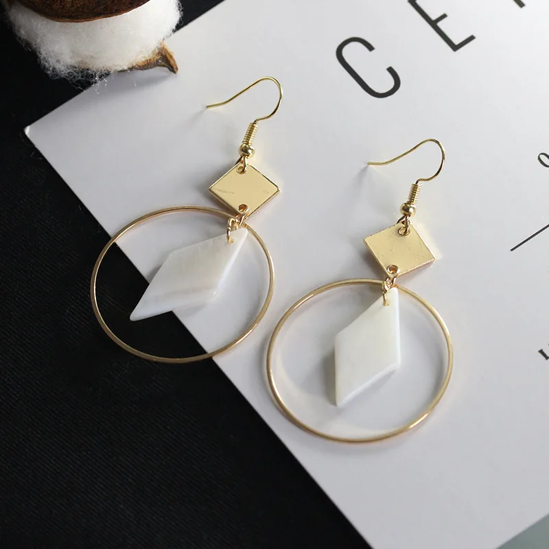Big Hoop White Shell Rhombus Golden Square Geometric Pendant Drop Earrings Women Dangle Earrings
Big Hoop White Shell Rhombus Golden Square Geometric Pendant Drop Earrings Women Dangle Earrings
