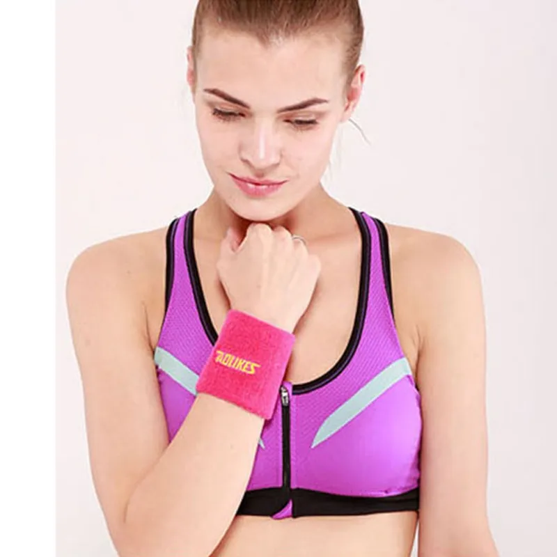 1pcs Aolikes Sweat Gym Protector Wristband Weightlifting Wrist Support Sport Wrist Brace Tennis Badminton Basketball Sweatbands
1pcs Aolikes Sweat Gym Protector Wristband Weightlifting Wrist Support Sport Wrist Brace Tennis Badminton Basketball Sweatbands