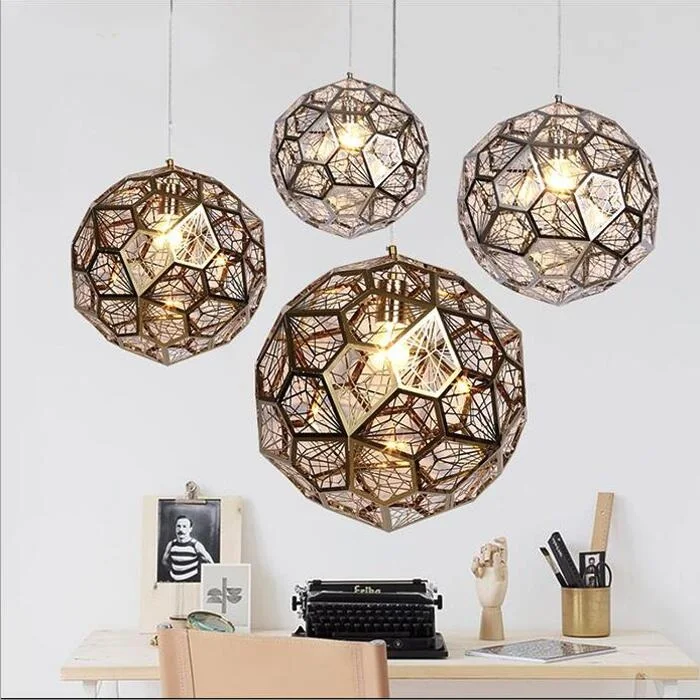 Post modern chandelier living room dining room stainless steel diamond ball chandelier irregular geometry Chandelier AC85-265V
Post modern chandelier living room dining room stainless steel diamond ball chandelier irregular geometry Chandelier AC85-265V
