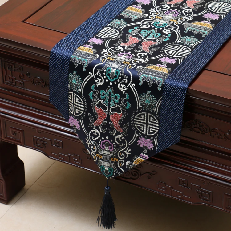 New Desgin Chinese Vintage Blue Fish Silk Table Runner Cloth&Bed Flag Flower Wedding Party
New Desgin Chinese Vintage Blue Fish Silk Table Runner Cloth&Bed Flag Flower Wedding Party