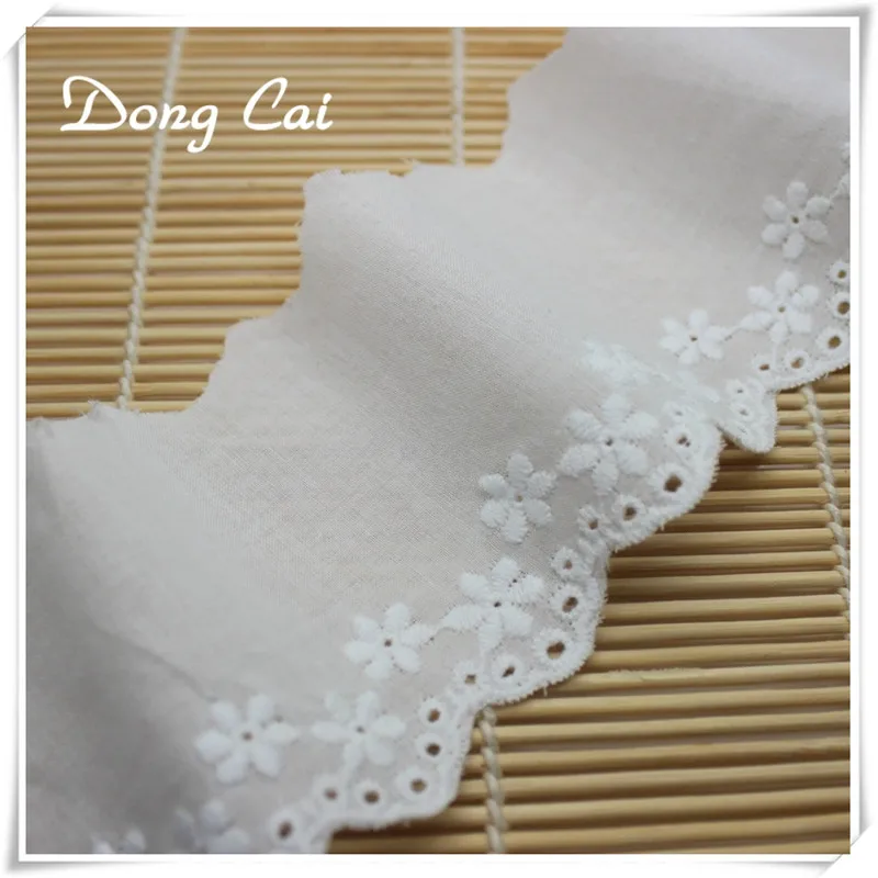 7yards/lot 7CM Length White embroidery Cotton Lace Trims Costume Trimmings Ribbon Applique DIY Handmade Sewing Lace Fabric
7yards/lot 7CM Length White embroidery Cotton Lace Trims Costume Trimmings Ribbon Applique DIY Handmade Sewing Lace Fabric