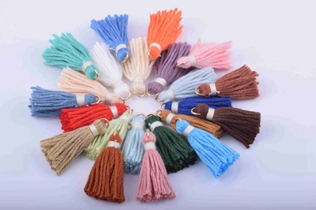 22 colors Avail. -- 20pcs Handmade Tiny(1.2'') Soft Cotton Tassels with Golden Spring Ring Best for Jewelry Making/Home Decor
22 colors Avail. -- 20pcs Handmade Tiny(1.2'') Soft Cotton Tassels with Golden Spring Ring Best for Jewelry Making/Home Decor