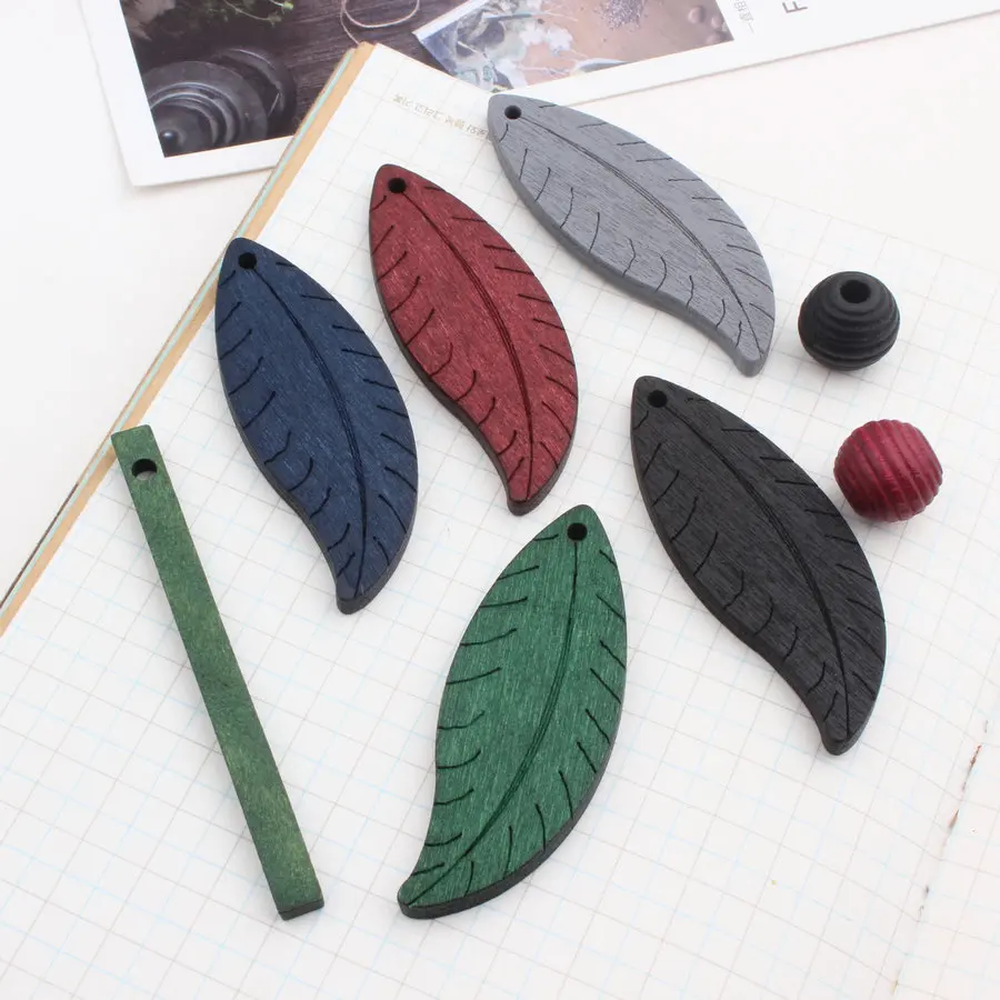 New Design Colorful Print Solid wood material Leaves/Rounds/Rectangle Shape Fashion Beads Diy Jewelry Earring/Necklace Pendants
New Design Colorful Print Solid wood material Leaves/Rounds/Rectangle Shape Fashion Beads Diy Jewelry Earring/Necklace Pendants