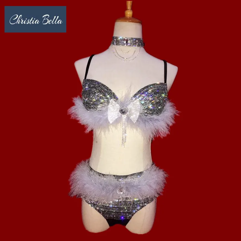 Christia Bella Sexy Silver Rhinestone Feather Bikini Set Women DJ Singer Costumes Nightclub Pole Dancing Performance Outfits
Christia Bella Sexy Silver Rhinestone Feather Bikini Set Women DJ Singer Costumes Nightclub Pole Dancing Performance Outfits