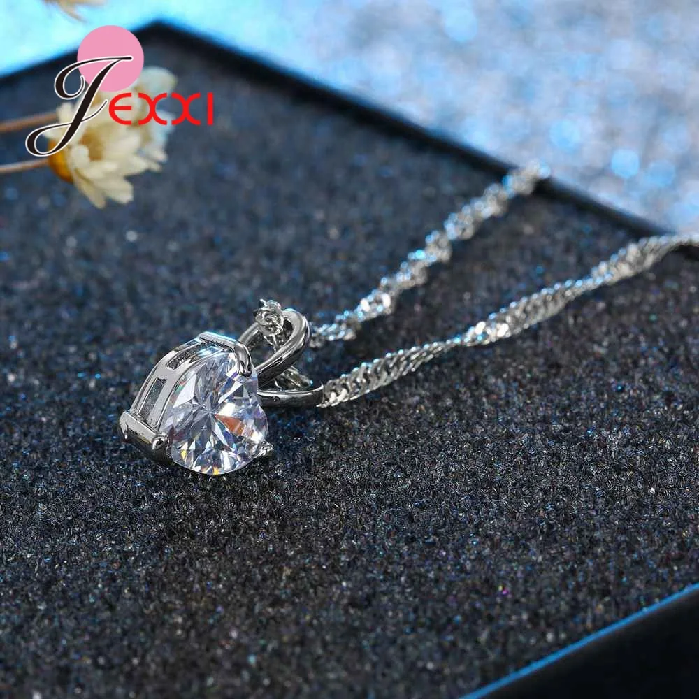Trendy Top QualityAustrian Crystal Pendants Necklaces For Women Fashion 925 Sterling Silver Anniversary Necklace Accessory
Trendy Top QualityAustrian Crystal Pendants Necklaces For Women Fashion 925 Sterling Silver Anniversary Necklace Accessory