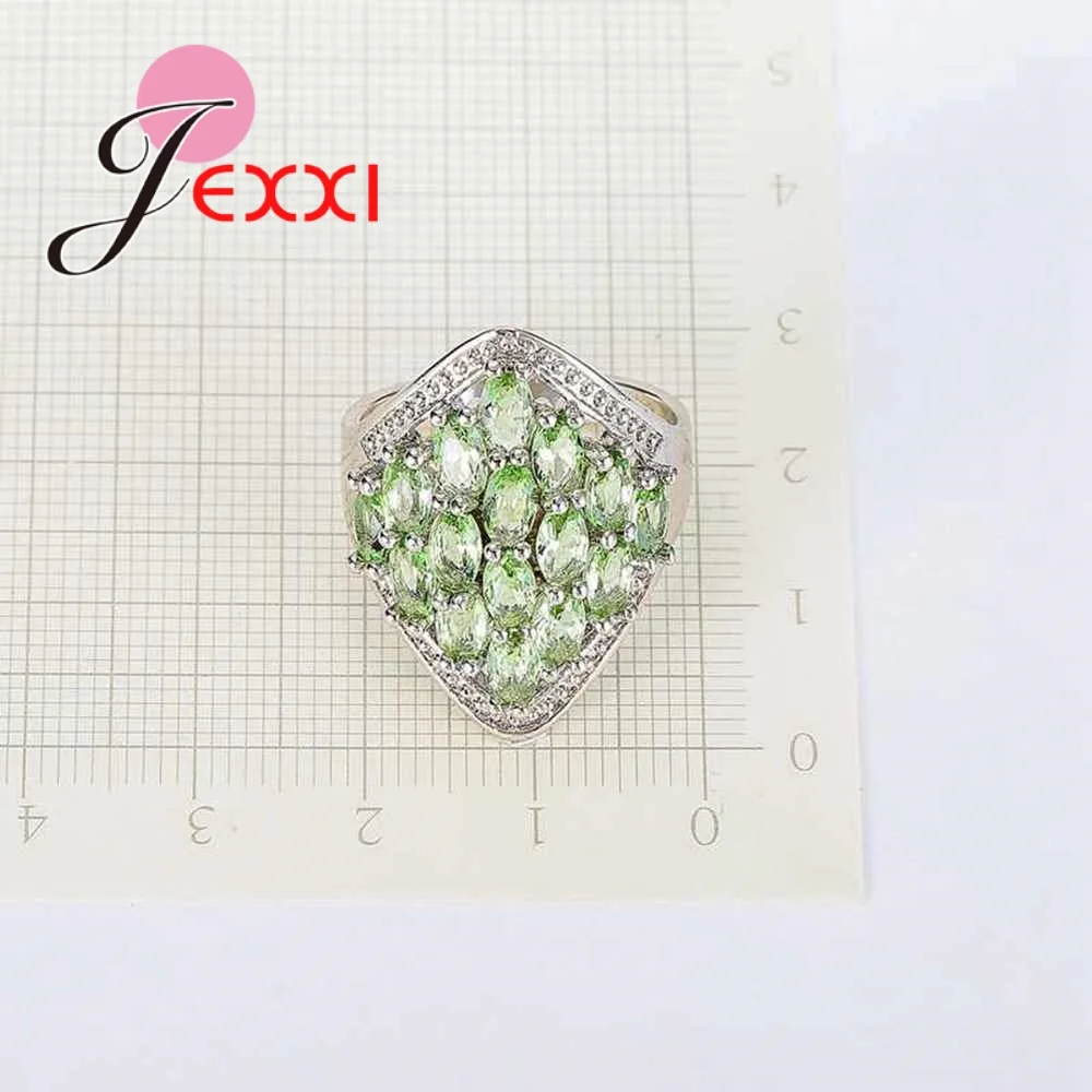 Luxury Green Cubic Zircona Rings For Women Bridal Wedding Jewelry Gift Silver Bands Style Engagement Ring Bague Femme
Luxury Green Cubic Zircona Rings For Women Bridal Wedding Jewelry Gift Silver Bands Style Engagement Ring Bague Femme