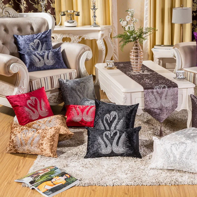 Fashion Quality Luxury Thick Velvet Swan Floral Hot Drilling Pillow Case Chair Cushion Cover Home Decor For Sofa Bed Chair Hotel
Fashion Quality Luxury Thick Velvet Swan Floral Hot Drilling Pillow Case Chair Cushion Cover Home Decor For Sofa Bed Chair Hotel
