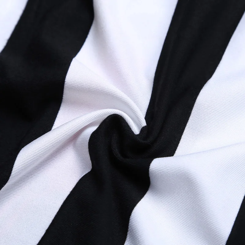 DS Costumes Nightclubs DJ Female Singers White Black Stripes Tassel Tops and shorts set Korean Hiphop Jazz Team Dance Costume
DS Costumes Nightclubs DJ Female Singers White Black Stripes Tassel Tops and shorts set Korean Hiphop Jazz Team Dance Costume