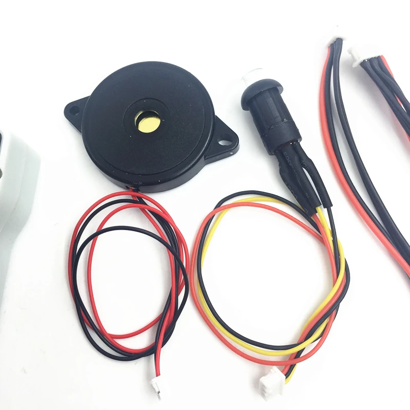 Pixhawk PX4 2.4.8 32 Bit Flight Controller Combo With Safety Switch and Buzzer Shock Absorber For FPV Drone
Pixhawk PX4 2.4.8 32 Bit Flight Controller Combo With Safety Switch and Buzzer Shock Absorber For FPV Drone