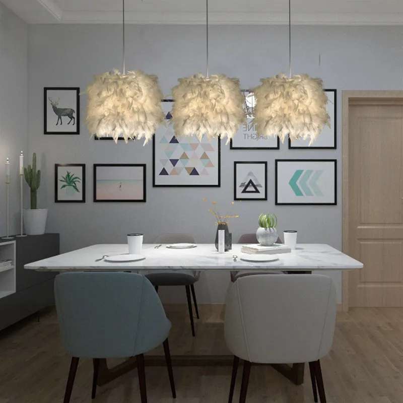 Pendant Lights E27 Feather Romantic Pendant Lamp For Bedroom Living Room Lighting HangLamp Goose Feather Suspension Luminaire
Pendant Lights E27 Feather Romantic Pendant Lamp For Bedroom Living Room Lighting HangLamp Goose Feather Suspension Luminaire
