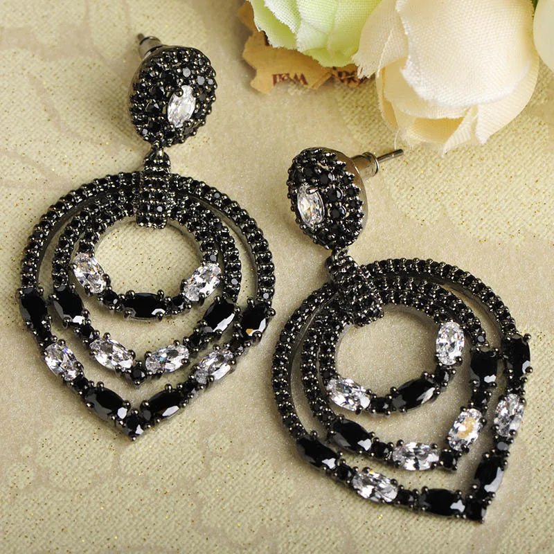 Blucome 2018 New Arrival Luxury Heart Shape Drop Earrings Full Rhinestones Gun Black Color Copper Earrings Women Party Jewelry
Blucome 2018 New Arrival Luxury Heart Shape Drop Earrings Full Rhinestones Gun Black Color Copper Earrings Women Party Jewelry