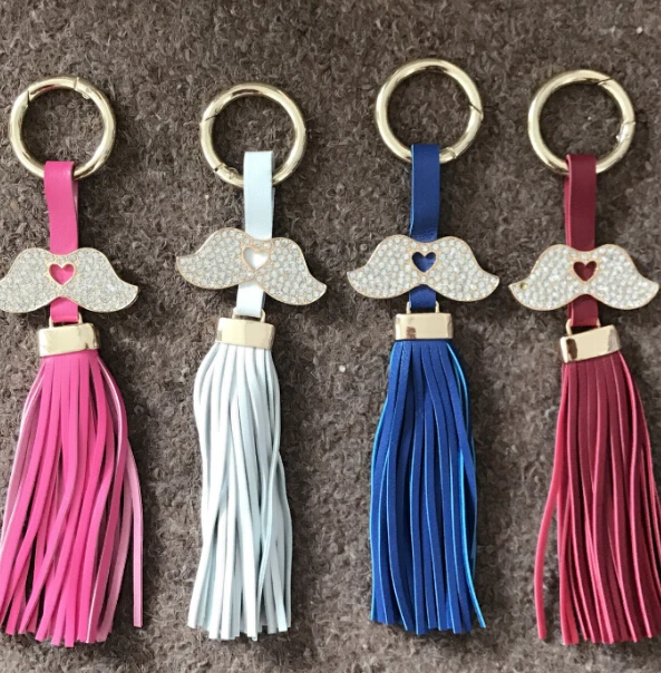 Clearance Sale! Fashion casual PU leather tassels women keychain bag pendant alloy car key chain ring holder retro jewelry
Clearance Sale! Fashion casual PU leather tassels women keychain bag pendant alloy car key chain ring holder retro jewelry