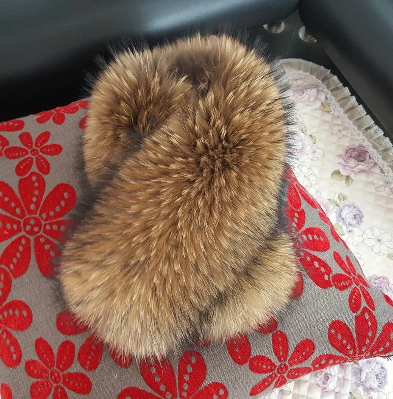 Natural fur real fur collar raccoon scarf downcoat hat collar Size can be customized
Natural fur real fur collar raccoon scarf downcoat hat collar Size can be customized