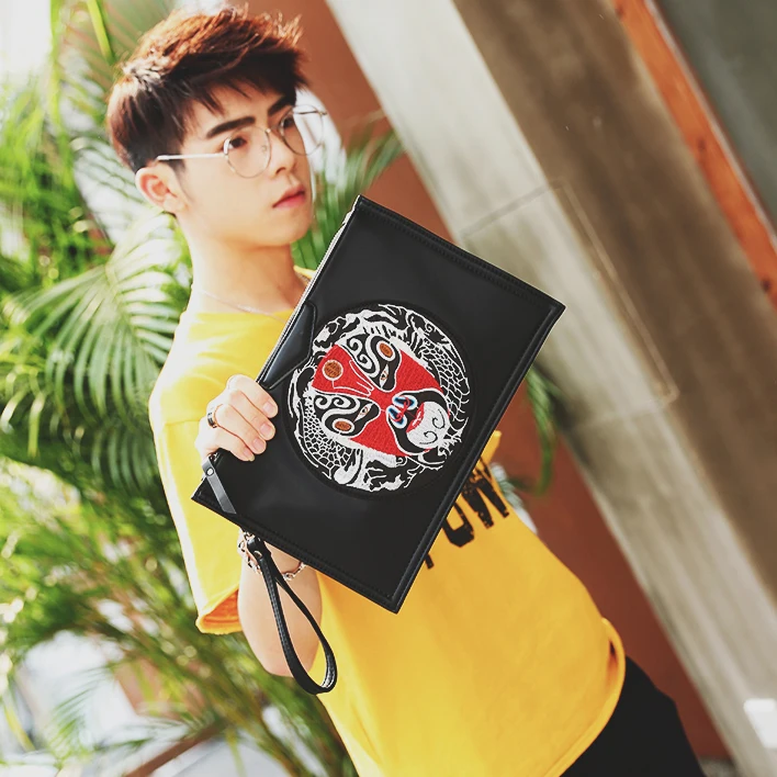 Peking Opera Printing handbags designer men crossbody bags envelope day cluthes with strap messenger bags
Peking Opera Printing handbags designer men crossbody bags envelope day cluthes with strap messenger bags