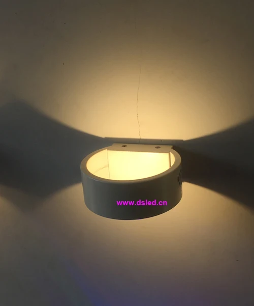 New design,high power 3W LED wall light,LED wall lamp,LED spotlight.LED up-down light,110V 220VAC,DS-08-37-3W
New design,high power 3W LED wall light,LED wall lamp,LED spotlight.LED up-down light,110V 220VAC,DS-08-37-3W