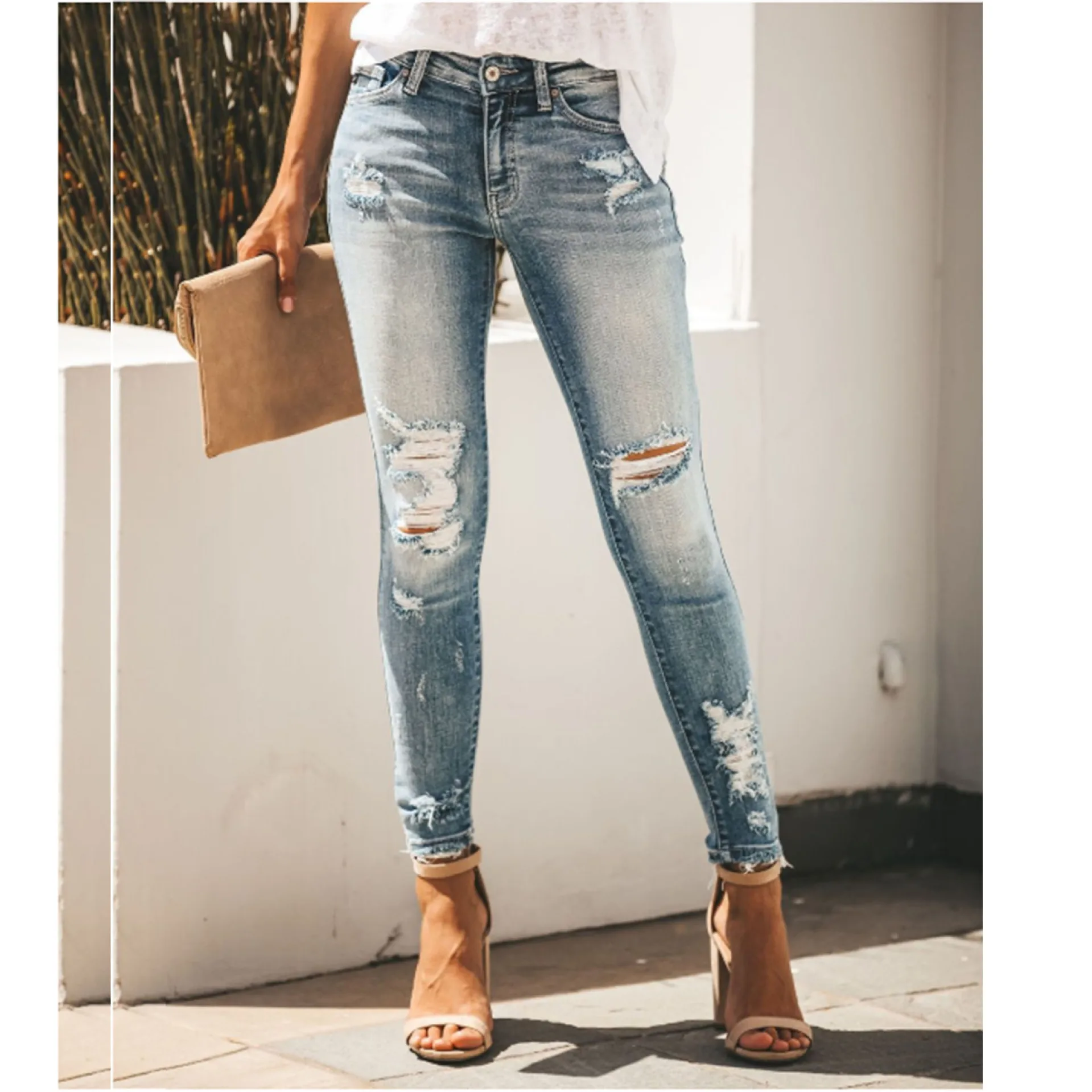 Summer button stretch mid-waist ladies jeans hole ladies jeans casual female pencil pants straight Slim ladies feet jeans
Summer button stretch mid-waist ladies jeans hole ladies jeans casual female pencil pants straight Slim ladies feet jeans