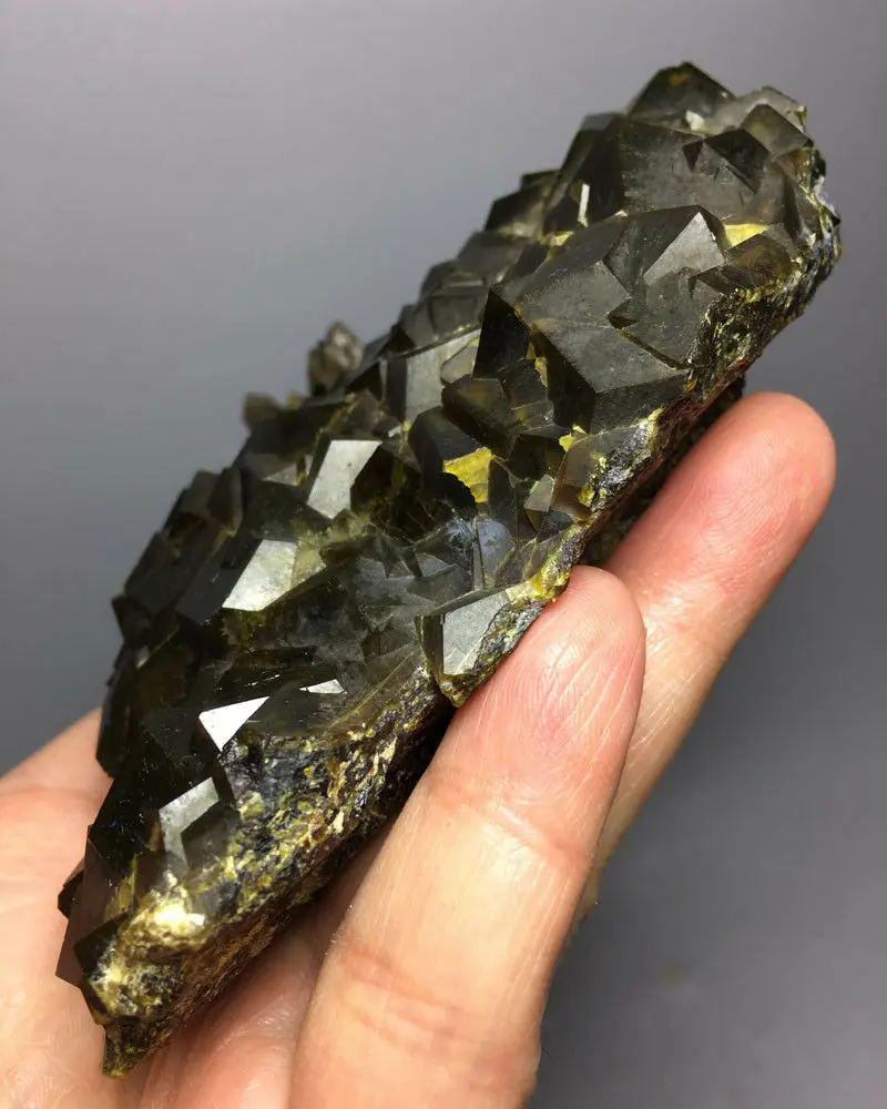 593g New Find Raw Natural Garnet crystal specimens wedding souvenirs guests | Дом и сад