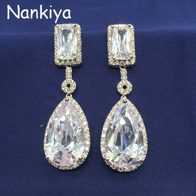 Nankiya 2019 New Arrival Oval Stone Gift Earrings Zircon Dangle Classical Earring for Women Wedding Party Jewelry NE892
Nankiya 2019 New Arrival Oval Stone Gift Earrings Zircon Dangle Classical Earring for Women Wedding Party Jewelry NE892